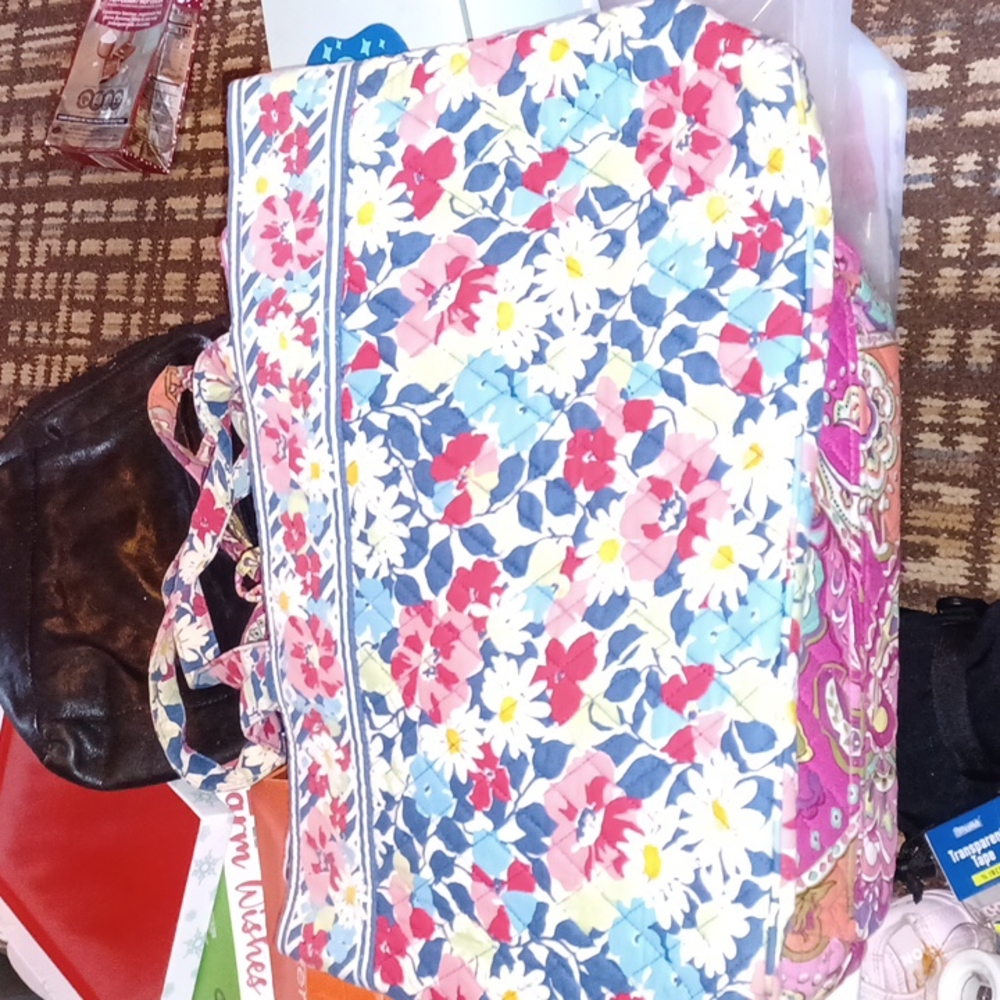 Vera Bradley large handbag